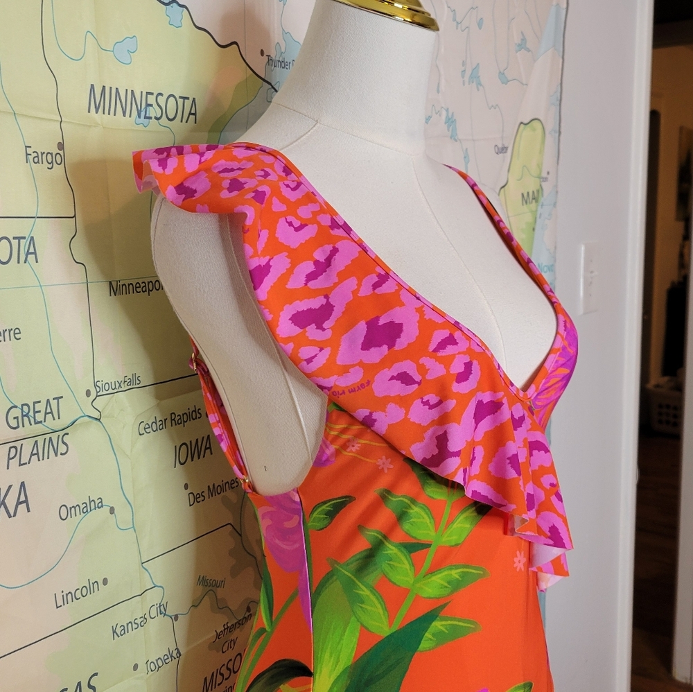NWT Farm Rio Tropical Print With Ruffle One Piece Swimsute Size S - Picture 4 of 14